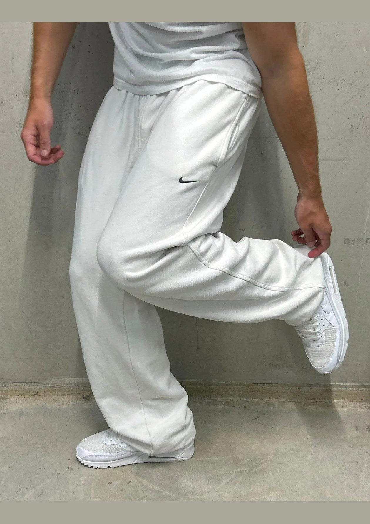 BAGGY JOGGERS