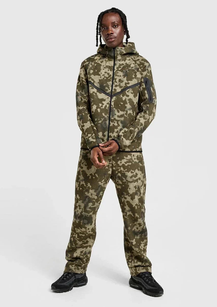 NXK｜TECH FLEECE TRACKSUIT